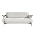 **Moderne Leren Bank met Strakke Linien en Gestikte Bekleding**